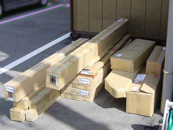 キツトデツキ荷姿